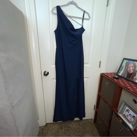 After Six Dessy Crepe One Shoulder Draped Cowl Neck Maxi Dress Sz 10 - Picture 4 of 16